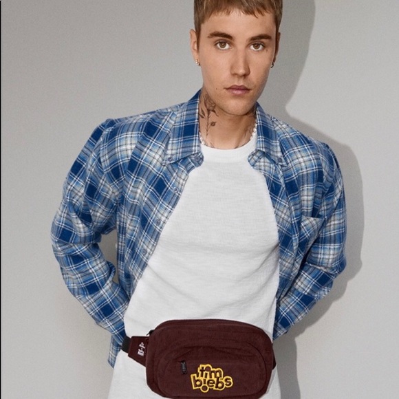 Limited Edition Tim Hortons Bieber Gear Set - Picture 6 of 6